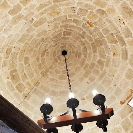 Antico Trullo Immerso Nella Campagna Αλμπερομπέλο Εξωτερικό φωτογραφία