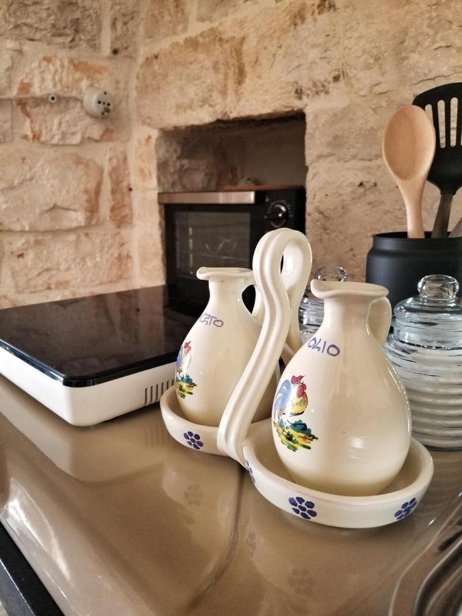 Antico Trullo Immerso Nella Campagna Αλμπερομπέλο Εξωτερικό φωτογραφία
